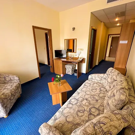 Otel Perunika 3*