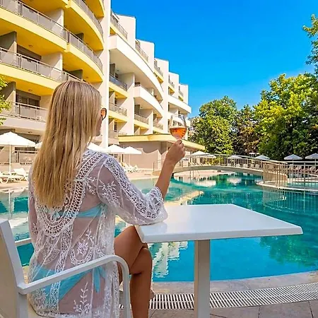 Hotel Perunika 3*