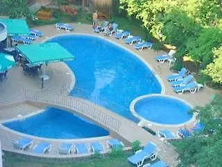 Ξενοδοχείο Perunika 3*